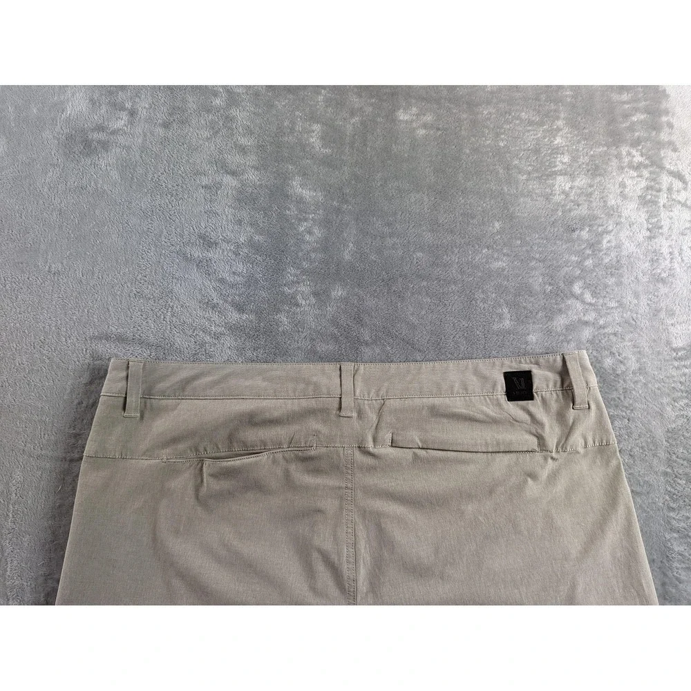 Vuori Aim Pants Men 38x30 Light Gray Stretch Slim Chino Trouser Performance V431